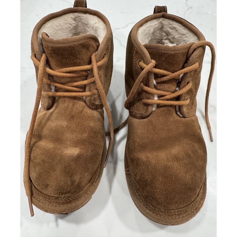 UGG Neumel Chukka Boot for Men Chestnut Size 6 Sherpa Lined Warm Comfy